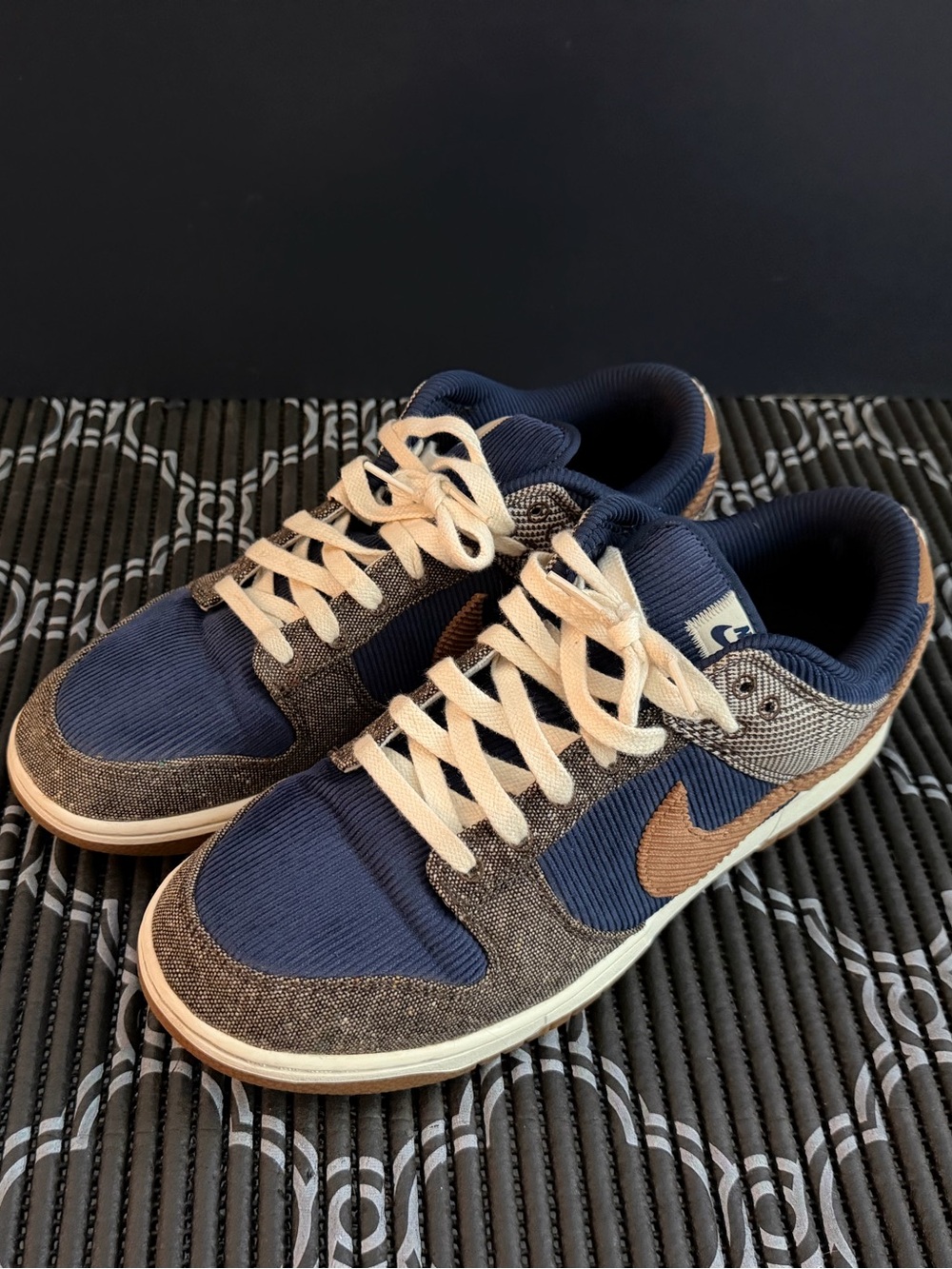 Mens Nike Dunk Low (Tweed Midnight Navy Corduroy) FQ8746-410